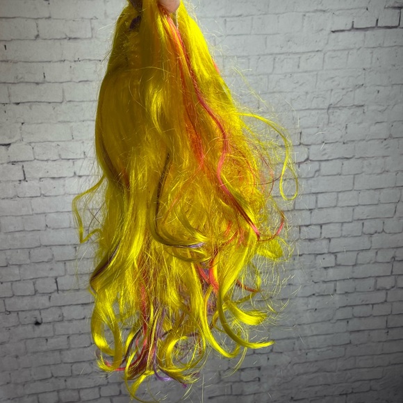 Nickelodeon Sunny Day Costume with wig kids size small - Picture 7 of 8